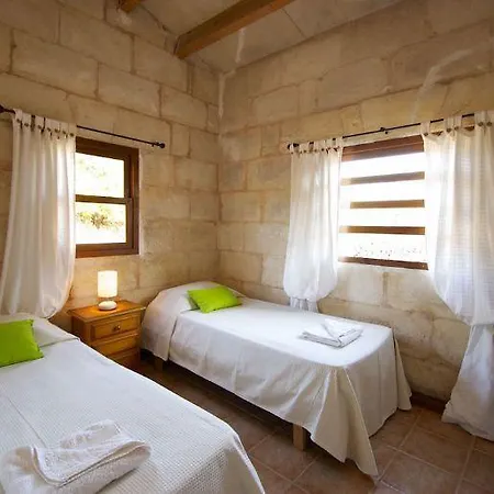 Tres Pinos Villa Sant Lluís